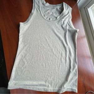 Nike tank